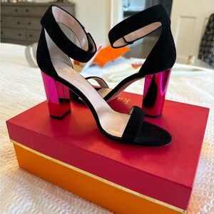 Kate Spade Ilona Too Black and Pink Heeled Sandals NEW